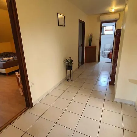 In - Balaton 19943 公寓