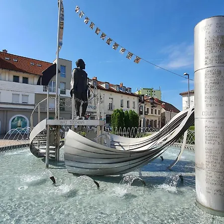 In - Balaton 19943 *