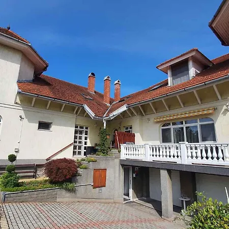 Apartman In Siofok/balaton 19943 *