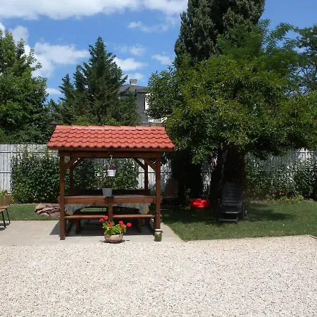 In - Balaton 19943 Apartment