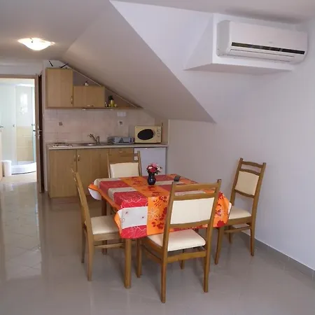 In - Balaton 19943 Apartment Siofok