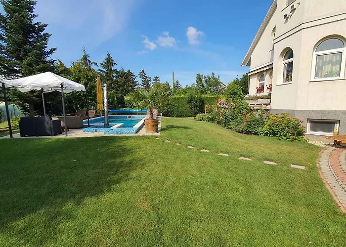 In - Balaton 19943 * Siófok